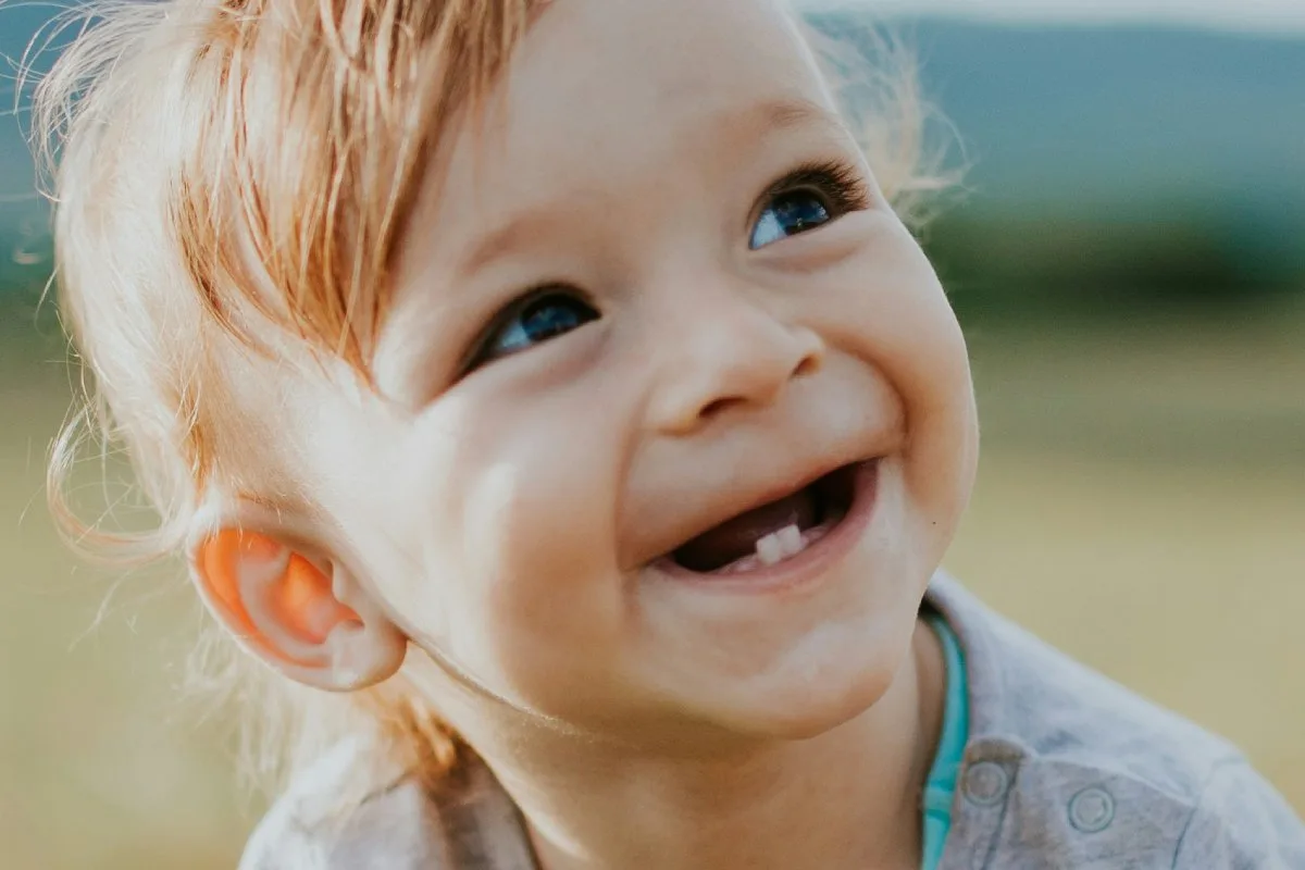Les premières dents chez bébé : à quoi s&rsquo;attendre ?