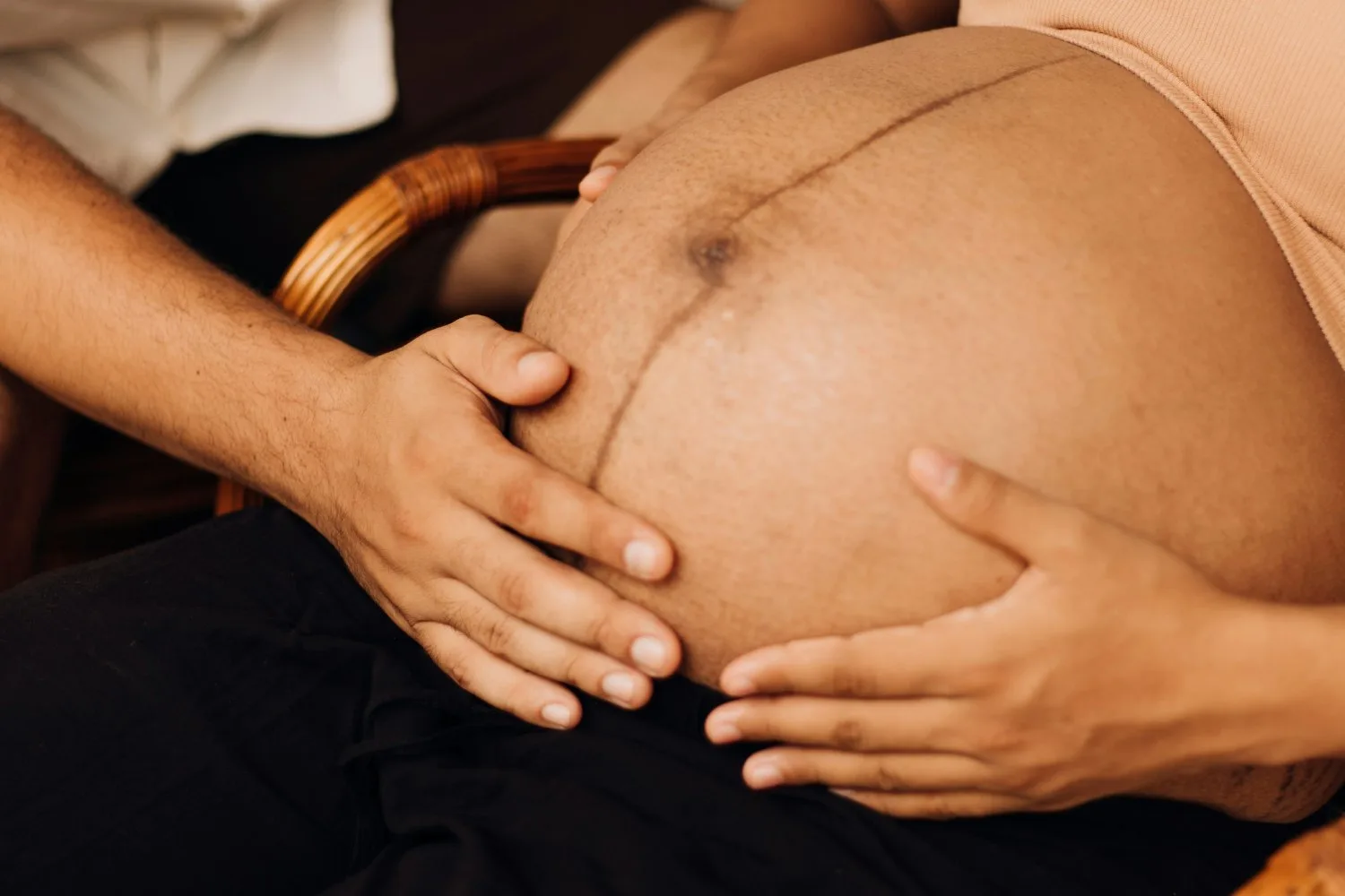 Douleur ligamentaire grossesse : causes, localisation et soulagement