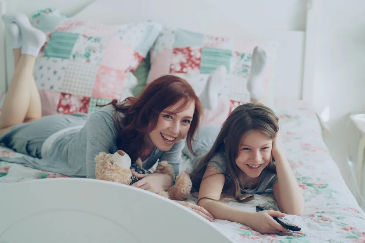 TV OLED 4K haut de gamme dans un salon