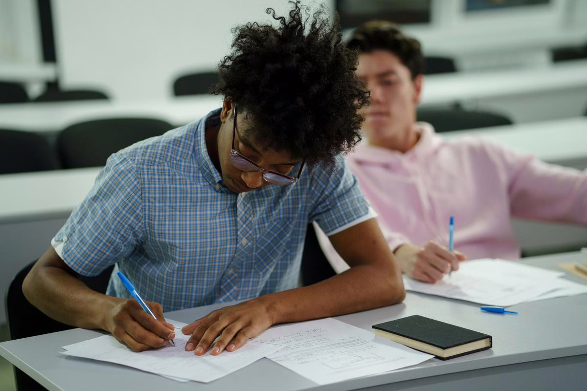 Brevet 2026 : adieu la note sur 800, voici ce qui change pour votre collégien dès le 26 juin