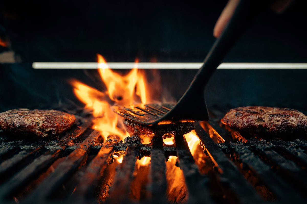 Steak haché : pourquoi il doit être bien cuit pour les jeunes enfants