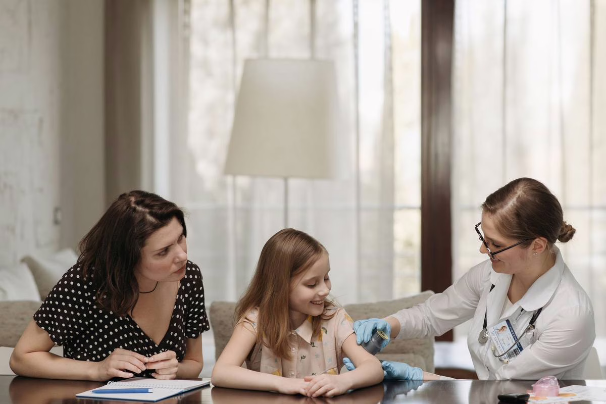 Complémentaire santé solidaire : la mutuelle famille à moins de 1 euro par jour et par personne