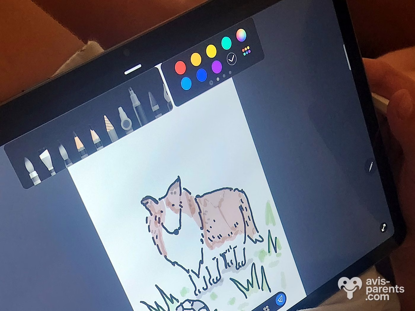 Dessin de chien terminé et colorié au S Pen sur la Samsung Galaxy Tab S11