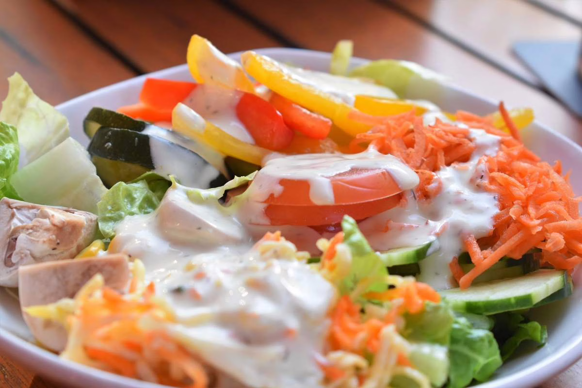 Rappel salades traiteur : 15 produits Intermarché et Netto à sortir du frigo