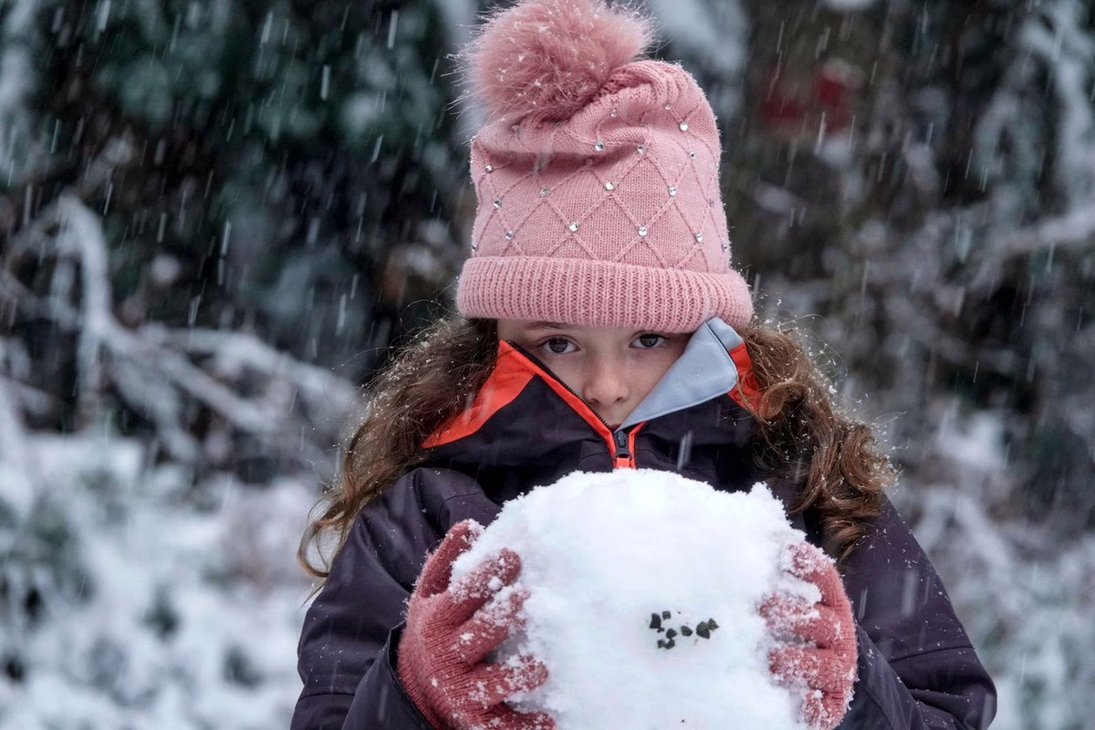 Meilleurs gants de ski enfant 2026 : gants ou moufles, notre comparatif