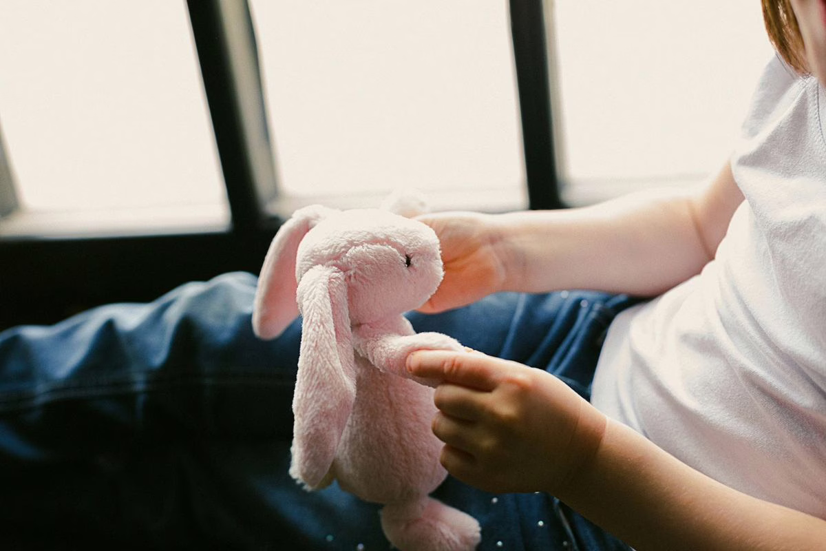 Rappel peluche Keeleco : la part de gâteau de Noël peut s’ouvrir
